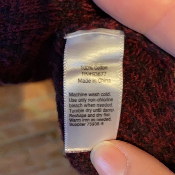 A.N.A. Maroon knit sweater size M - Picture 4 of 5